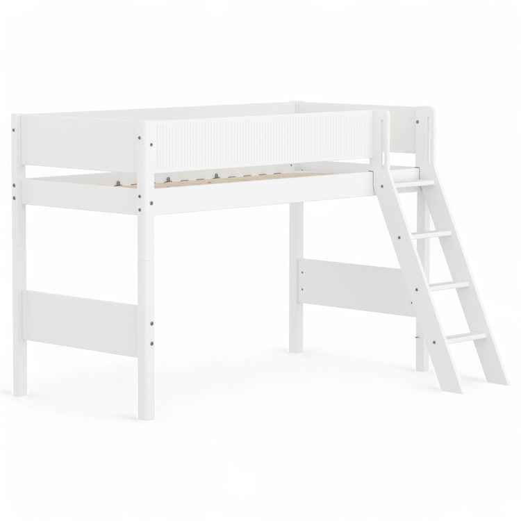 Flexa. Semi-high bed with slanting ladder