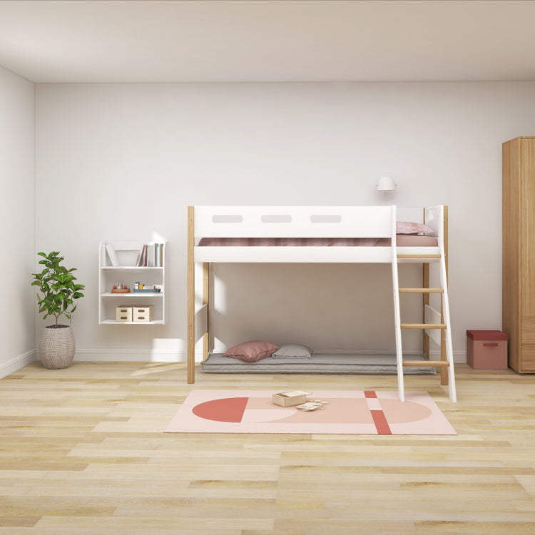 Flexa. Nor semi-high bed with slanting ladder - 210cm - White / Oak
