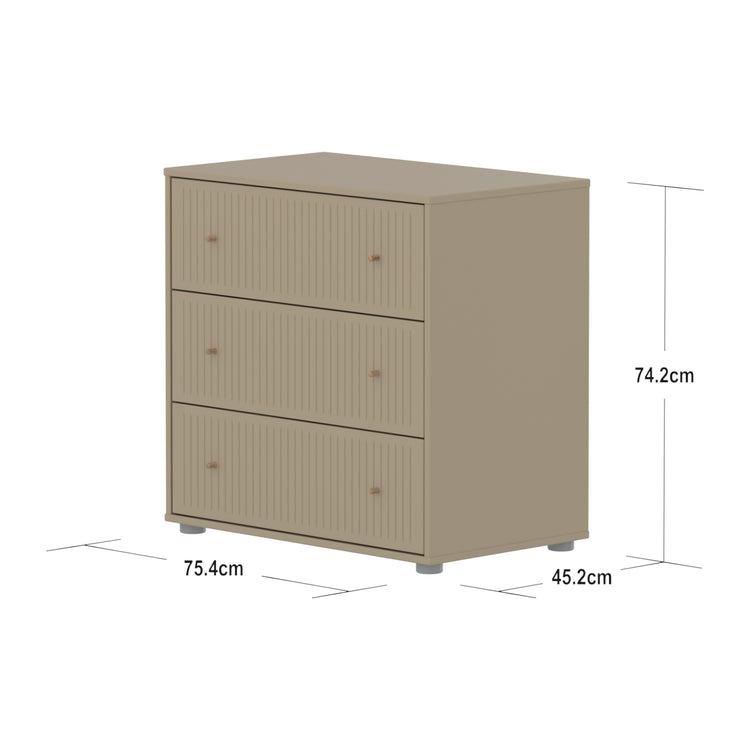 SAGA Chest with 3 drawer. Fronts with grooves. Oat, oak knobs .
