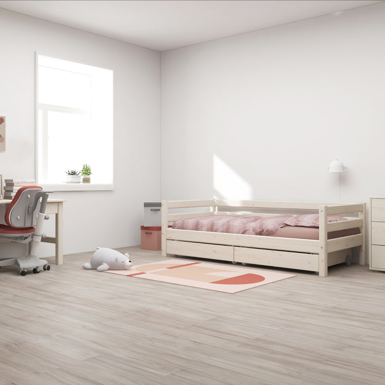 Flexa. Classic bed with drawers - 210cm - White washed