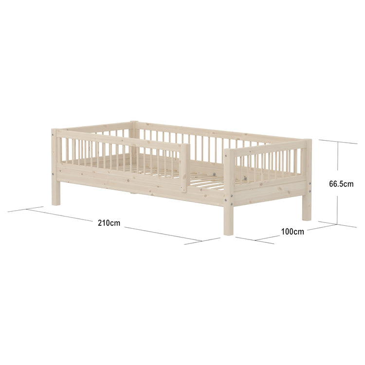 Flexa. Single Bed with Safety Rail, 90x200 cm, White