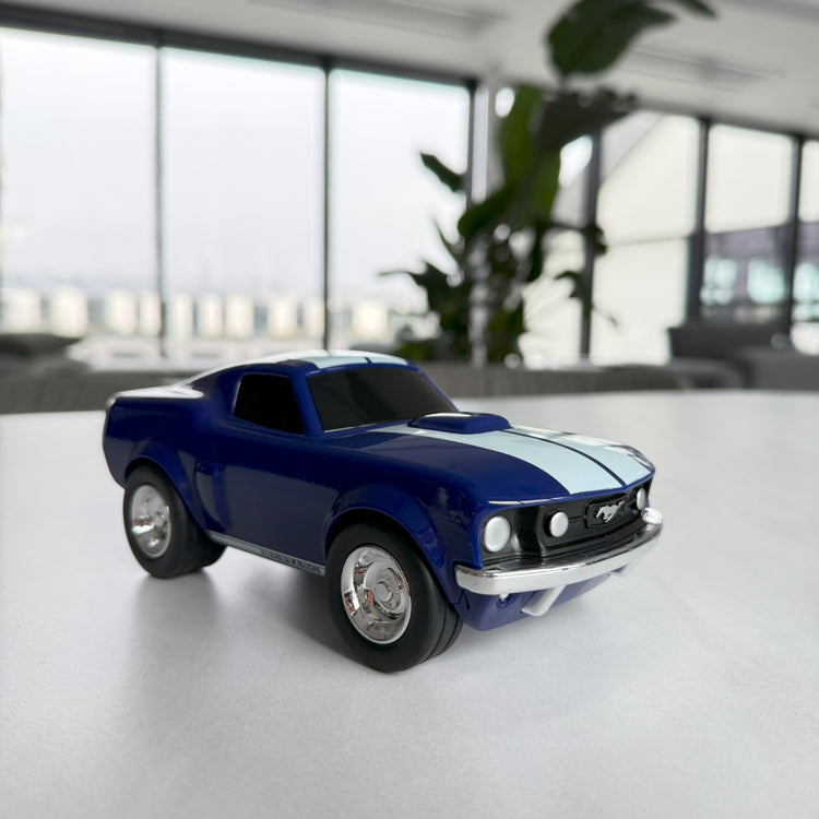 Baghera. Αγωνιστικό αυτοκίνητο Ford Mustang (μπλε)
