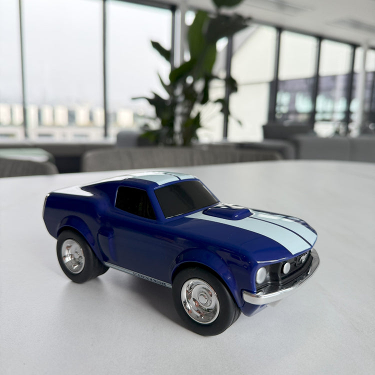 Baghera. Αγωνιστικό αυτοκίνητο Ford Mustang (μπλε)