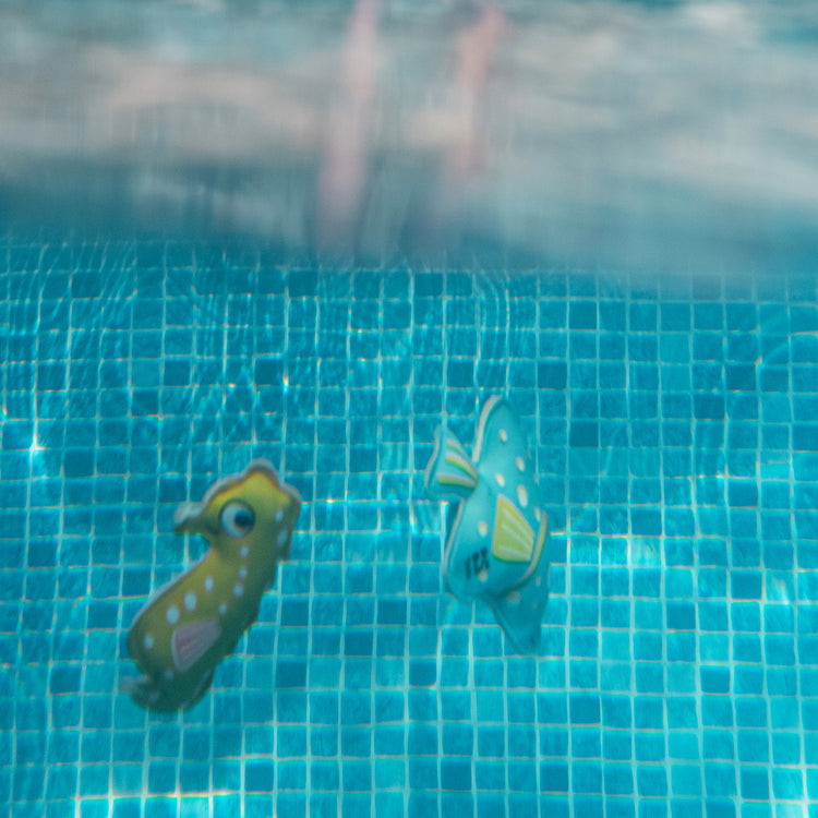 BS TOYS. Diving Animals