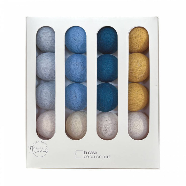 LA CASE DE COUSIN PAUL. String lights 16 balls Nuit Etoilee