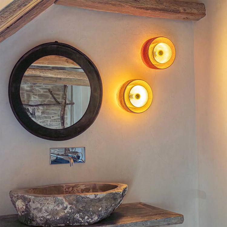 LA CASE DE COUSIN PAUL. Tulipe Magnetic Wall Light - Havana and Nude