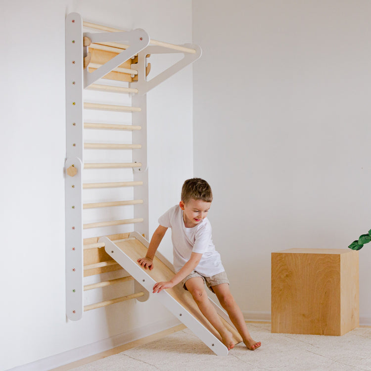 Duck Woodworks. Climbing triangle wall set with slide white