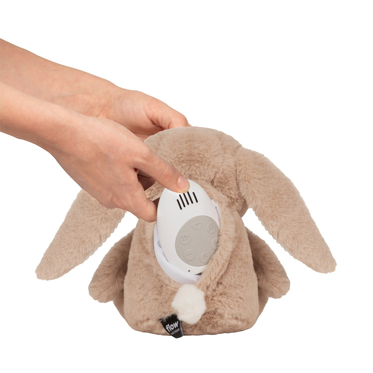 FLOW. Milo - Rechargeable heartbeat comforter (brown)