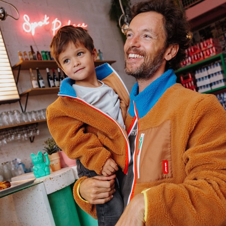 HELLO HOSSY. Fleece Jacket Blue Camel