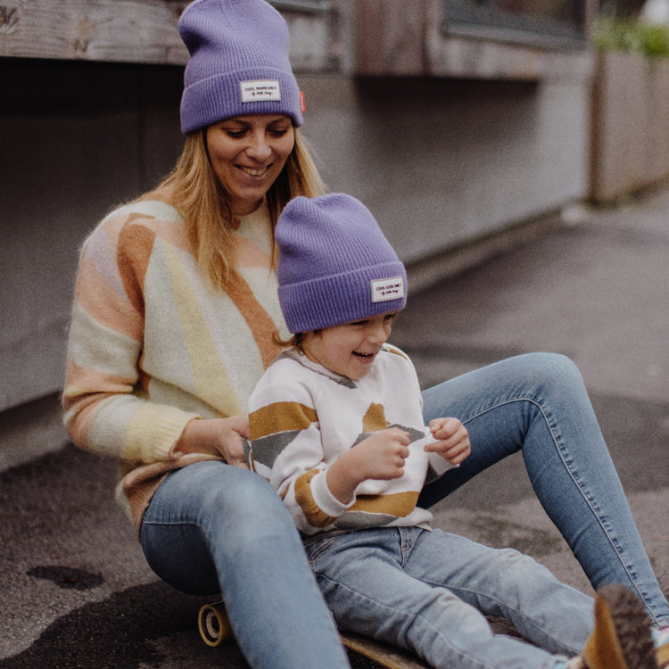 HELLO HOSSY. Pop Purple mum beanie