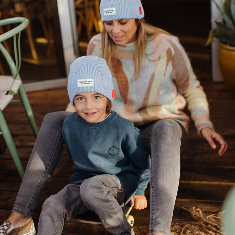 HELLO HOSSY. Pop Artic mum beanie