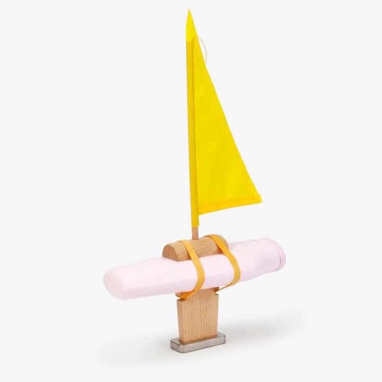 IKONIC. Floris Hovers Bottle Boat Yellow