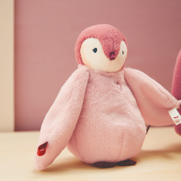 COMPLICES. Cuddle plushies Penguin Pink