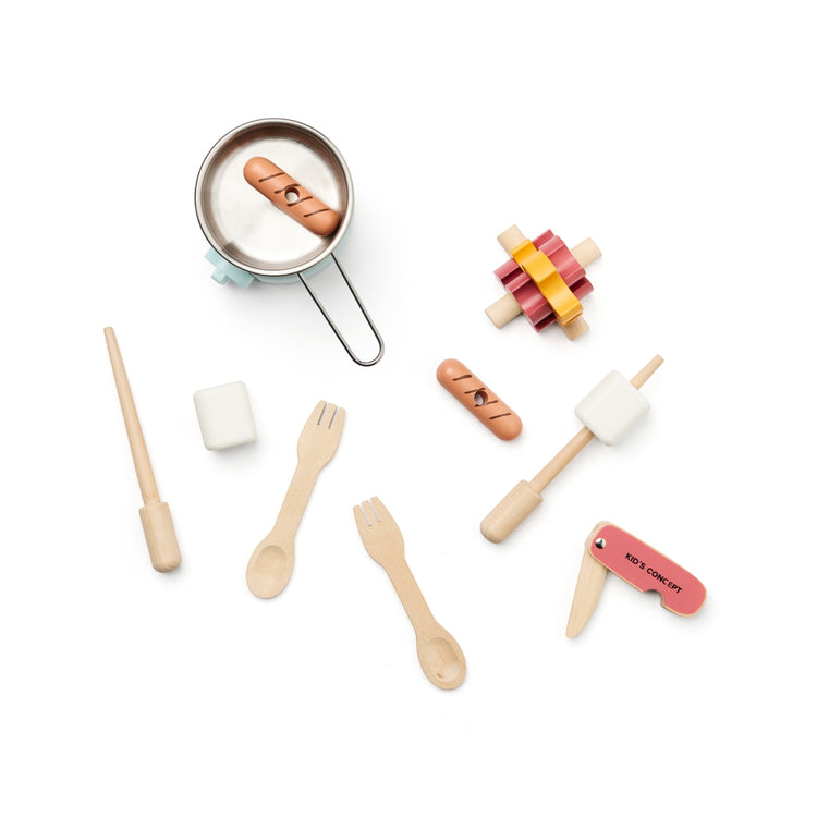 KIDS CONCEPT. Camping cooker set KID'S HUB