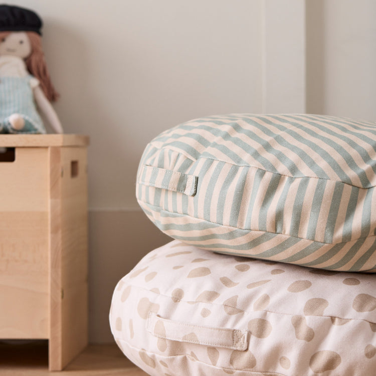 KIDS CONCEPT. Μαξιλάρι δαπέδου στρογγυλό 60cm με ρίγες