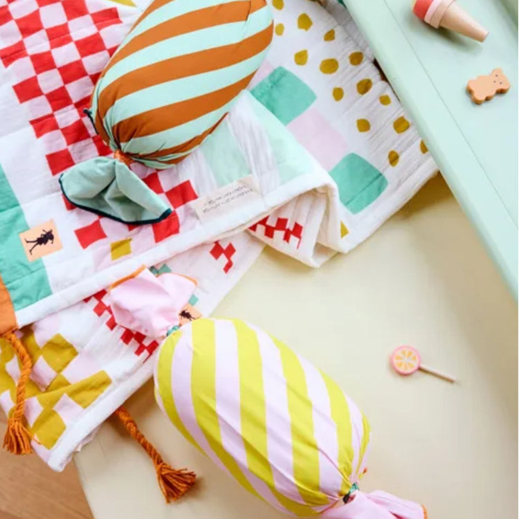 KIDS CONCEPT. Bed blanket PIPPI  130x170