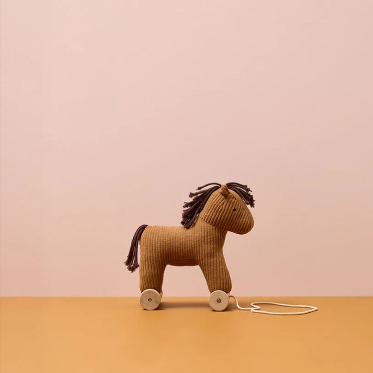KIDS CONCEPT. Pull along horse Vera AIDEN