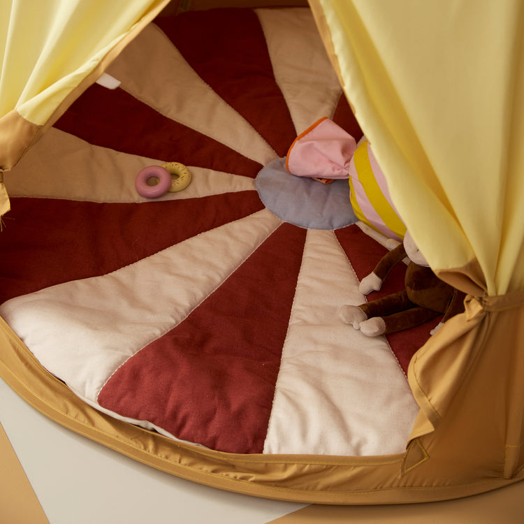 KIDS CONCEPT. Σκηνή παιχνιδιού Circus (ροζ)