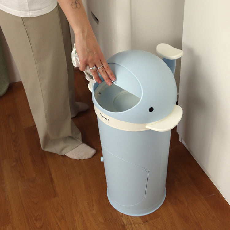 KINDSGUT. Diaper Bin Whale Light Blue