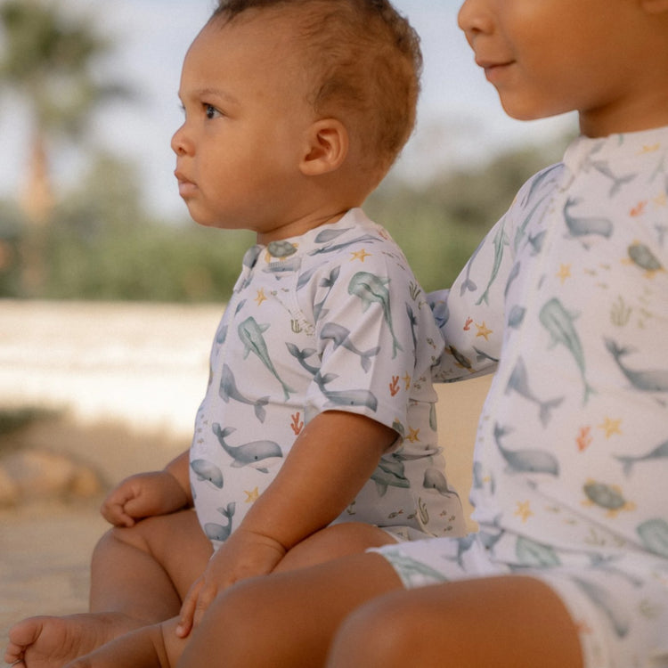 LITTLE DUTCH. Μπλουζάκι κοντομάνικο με προστασία UV Ocean Multi-colour