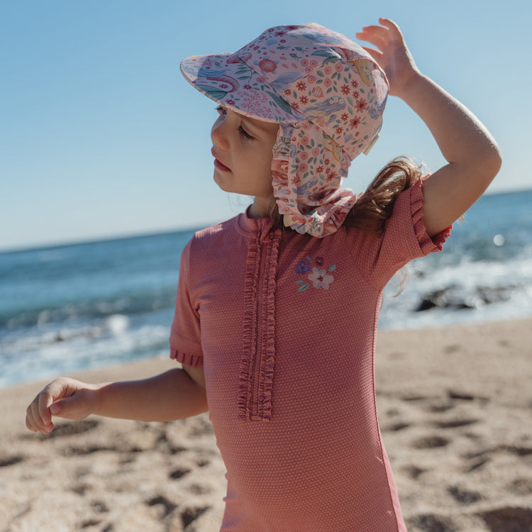 LITTLE DUTCH. Ολόσωμο κοντομάνικο μαγιό Dreamy Pink Sparkle