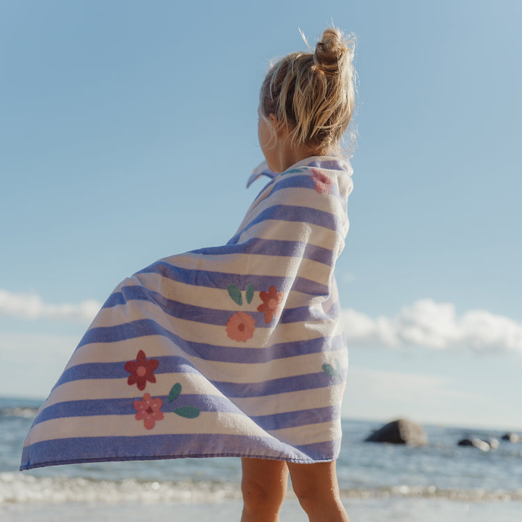 LITTLE DUTCH. Beach Towel Dreamy Purple Stripe - 60x120