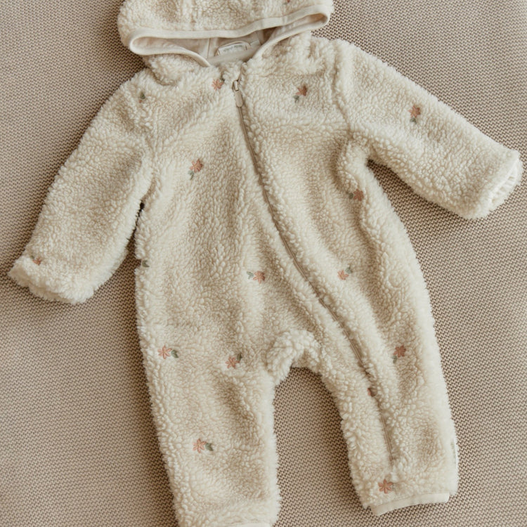 LITTLE DUTCH. Teddy one-piece suit Sand Flowers