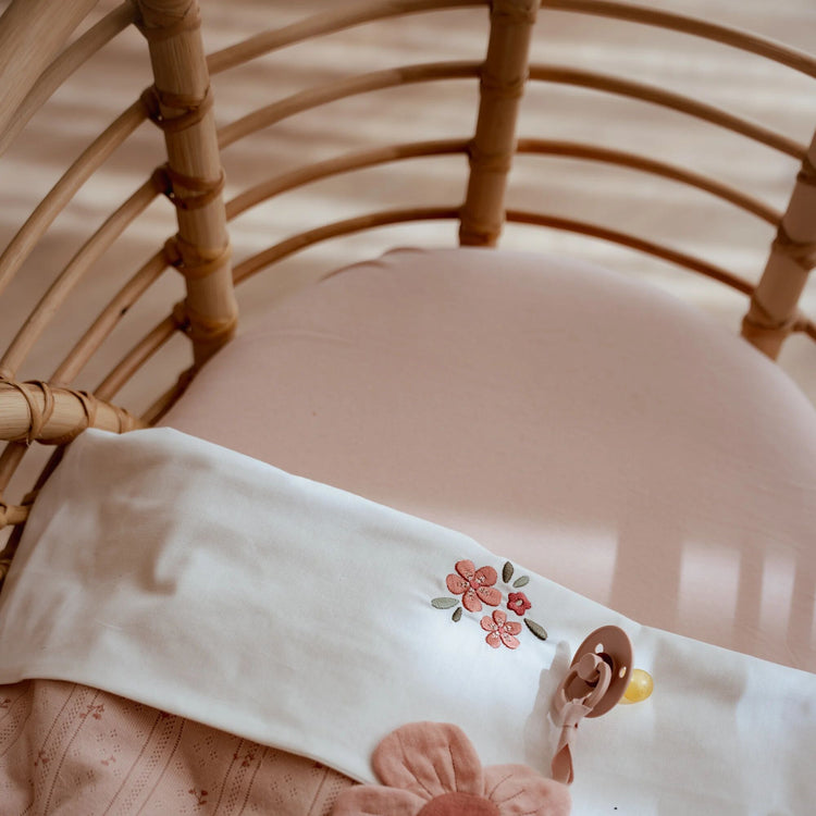 LITTLE DUTCH. Fitted single bed sheet Pure Blossom