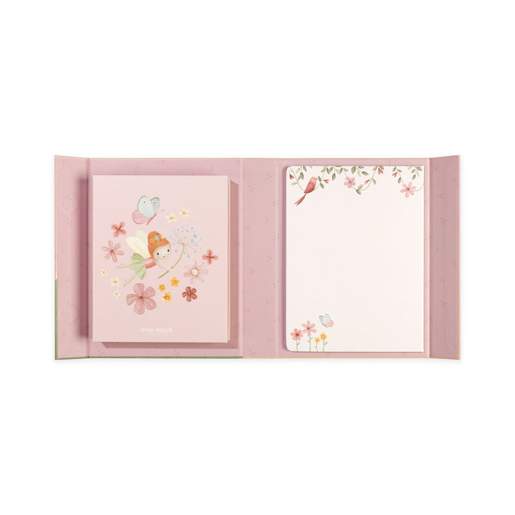 LITTLE DUTCH. Magnetic activity book Rosa