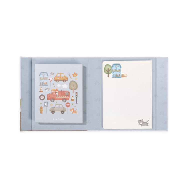 LITTLE DUTCH. Magnetic activity book Jim