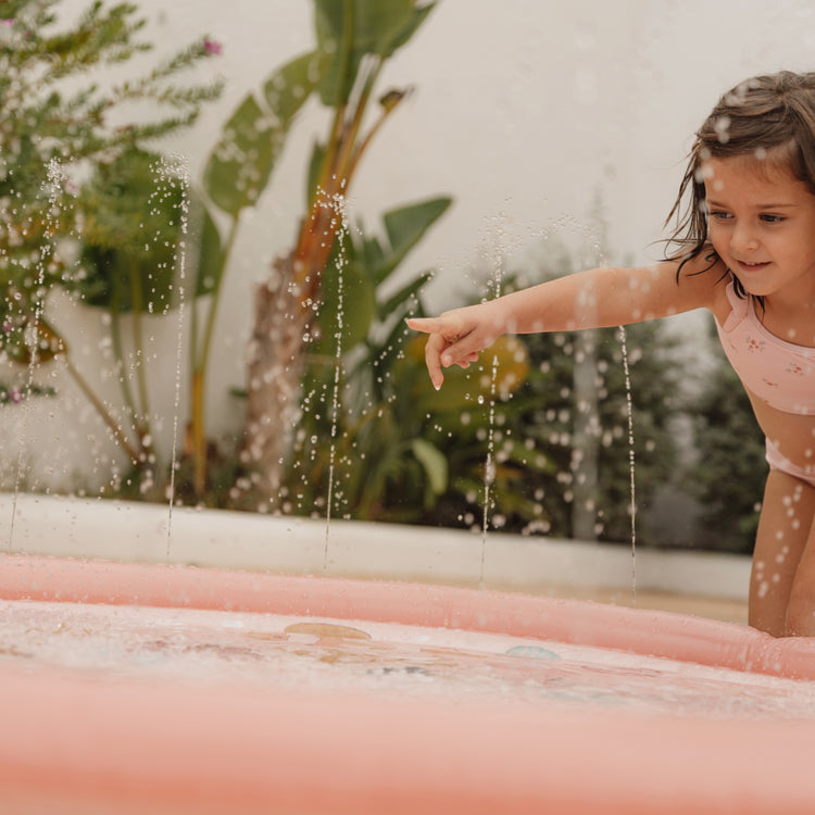 LITTLE DUTCH. Sprinkler Mat Ocean Dreams Pink 150 cm