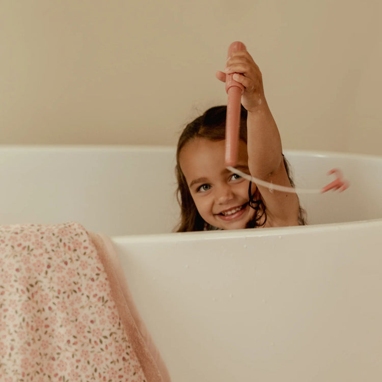 LITTLE DUTCH. Bath Fishing Toy Pink
