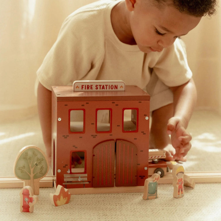 LITTLE DUTCH. Fire station FSC