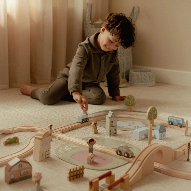 LITTLE DUTCH. Train track set XL FSC