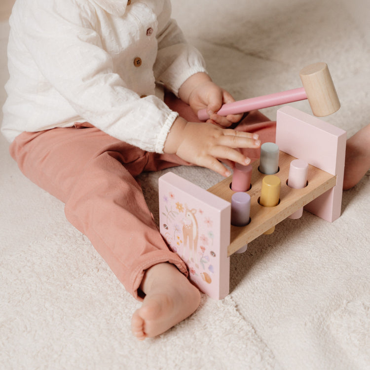 LITTLE DUTCH. Pounding Bench Fairy Garden FSC