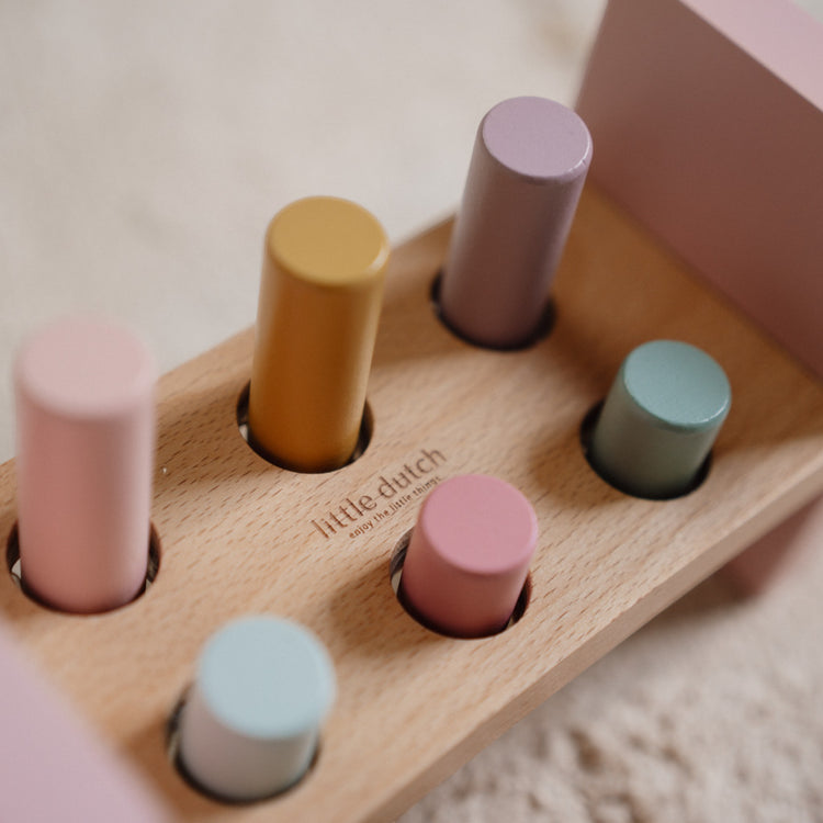 LITTLE DUTCH. Pounding Bench Fairy Garden FSC