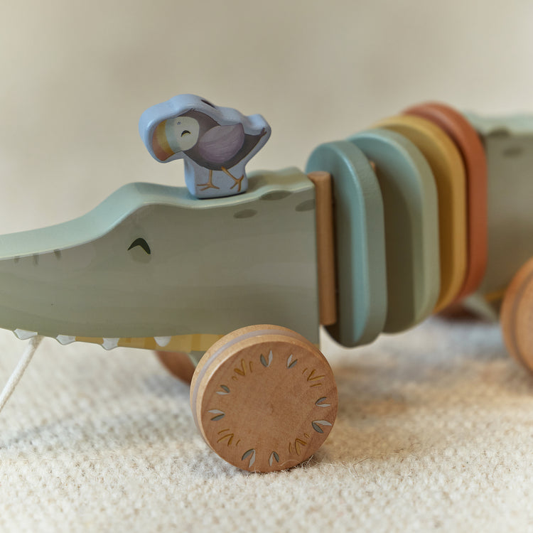 LITTLE DUTCH. Wooden pull animal Safari Friends FSC