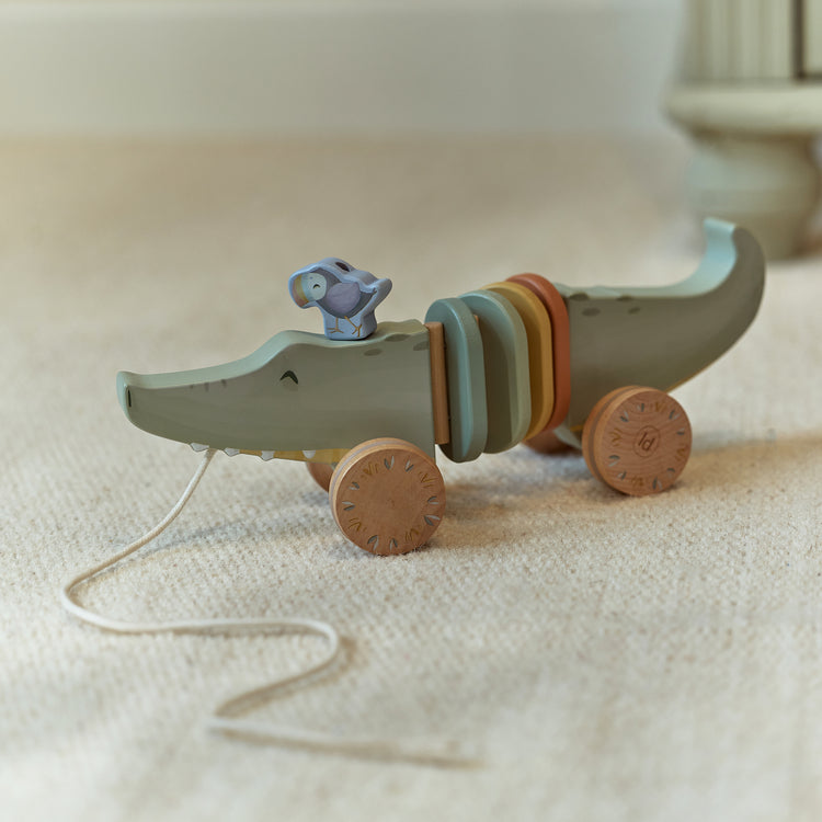 LITTLE DUTCH. Wooden pull animal Safari Friends FSC