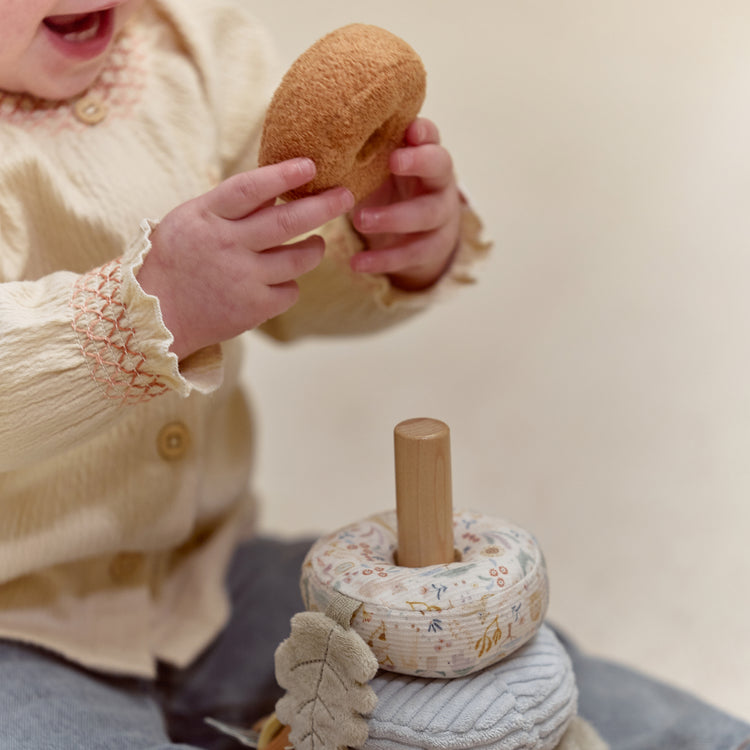 LITTLE DUTCH. Tumble stacker Safari Friends FSC