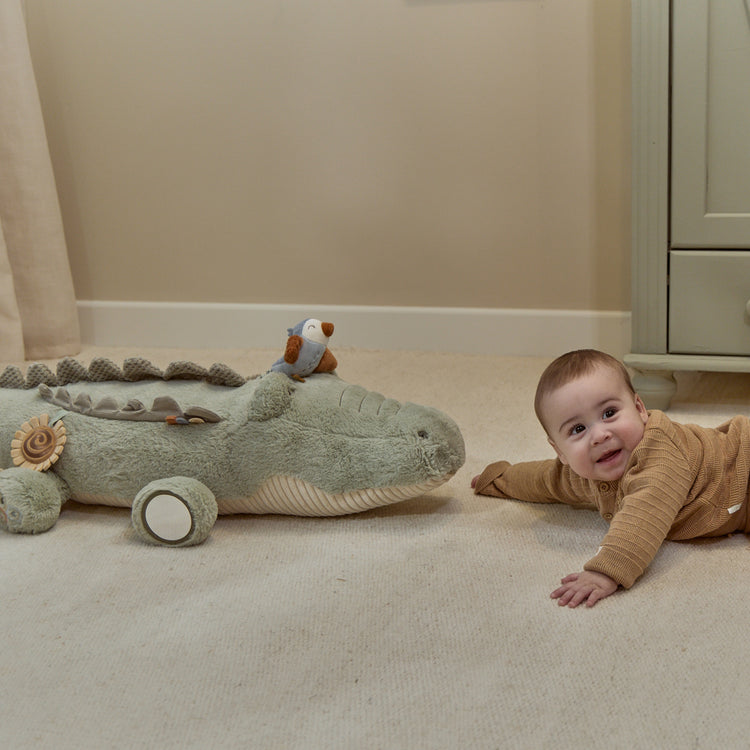 LITTLE DUTCH. Activity cuddle crocodile Safari Friends GRS