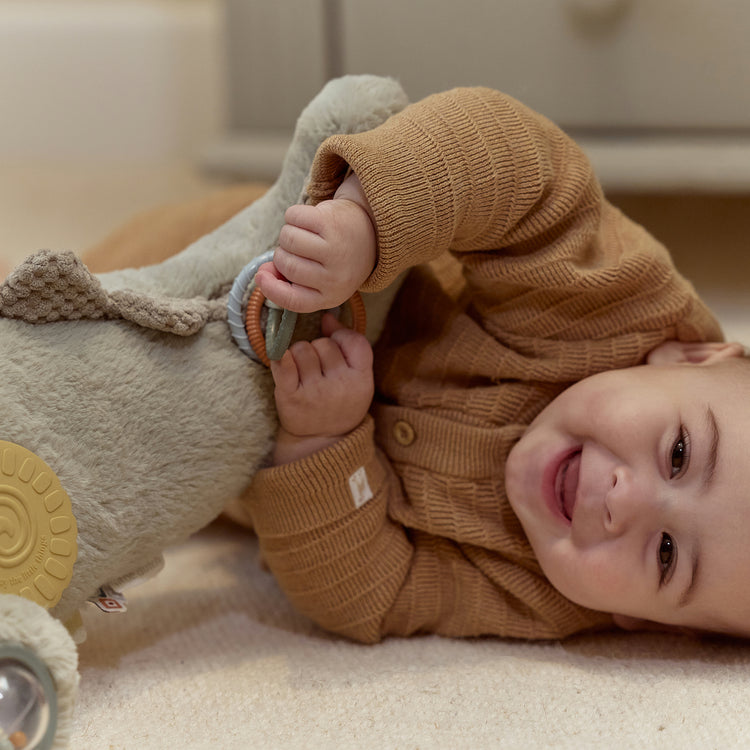 LITTLE DUTCH. Activity cuddle crocodile Safari Friends GRS