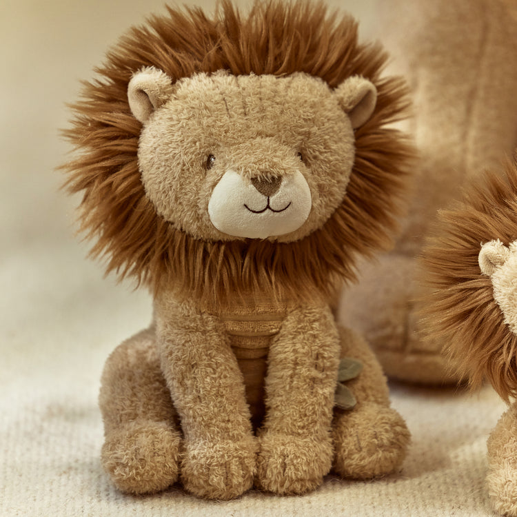LITTLE DUTCH. Υφασμάτινο λιονταράκι Safari Friends 25εκ. GRS