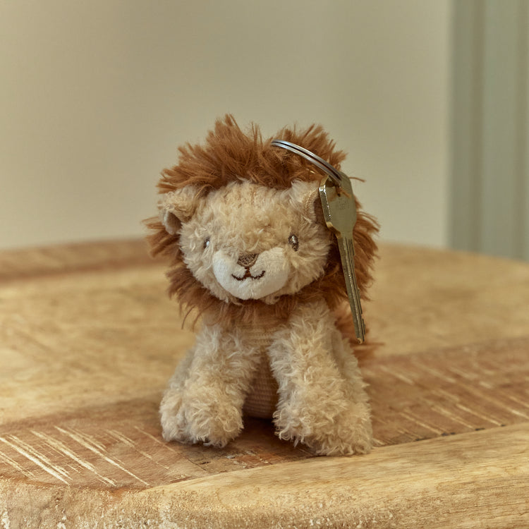 LITTLE DUTCH. Λούτρινο μπρελόκ λιονταράκι Safari Friends GRS