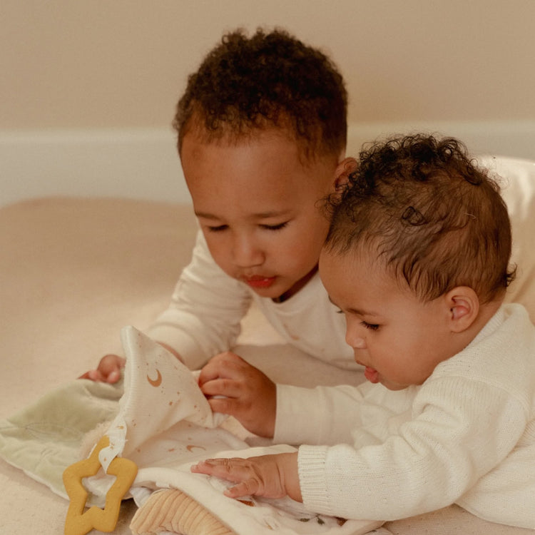 LITTLE DUTCH. Soft activity book Newborn Naturals GRS