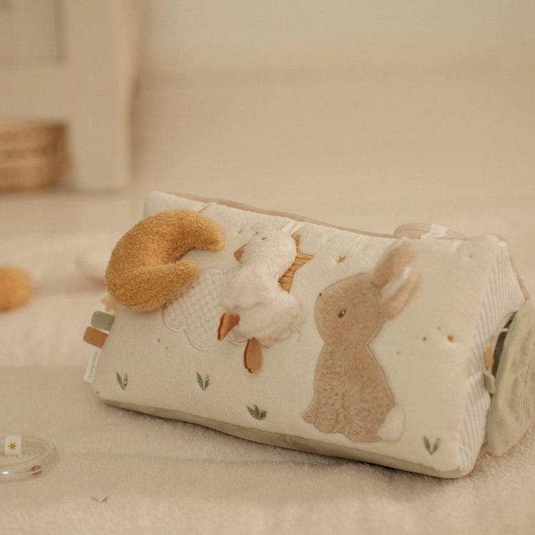 LITTLE DUTCH. Activity Triangle Newborn Naturals GRS