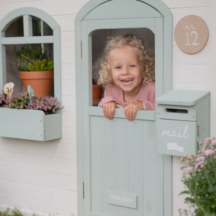 LITTLE DUTCH. Playhouse FSC