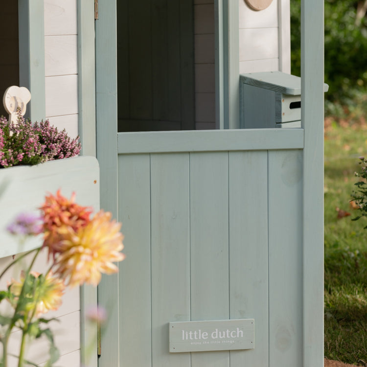 LITTLE DUTCH. Playhouse FSC