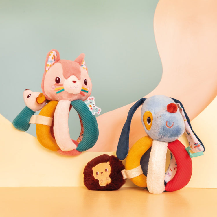 LILLIPUTIENS. Rattle with Handles Jeanne