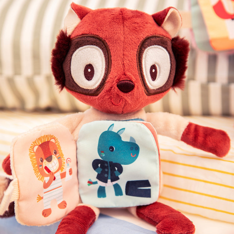 LILLIPUTIENS. Glow-in-the-dark soft toy and Fabric Book Elvis the Lemur