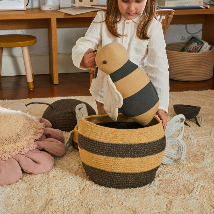 Lorena Canals. Καλάθι Mama Bee